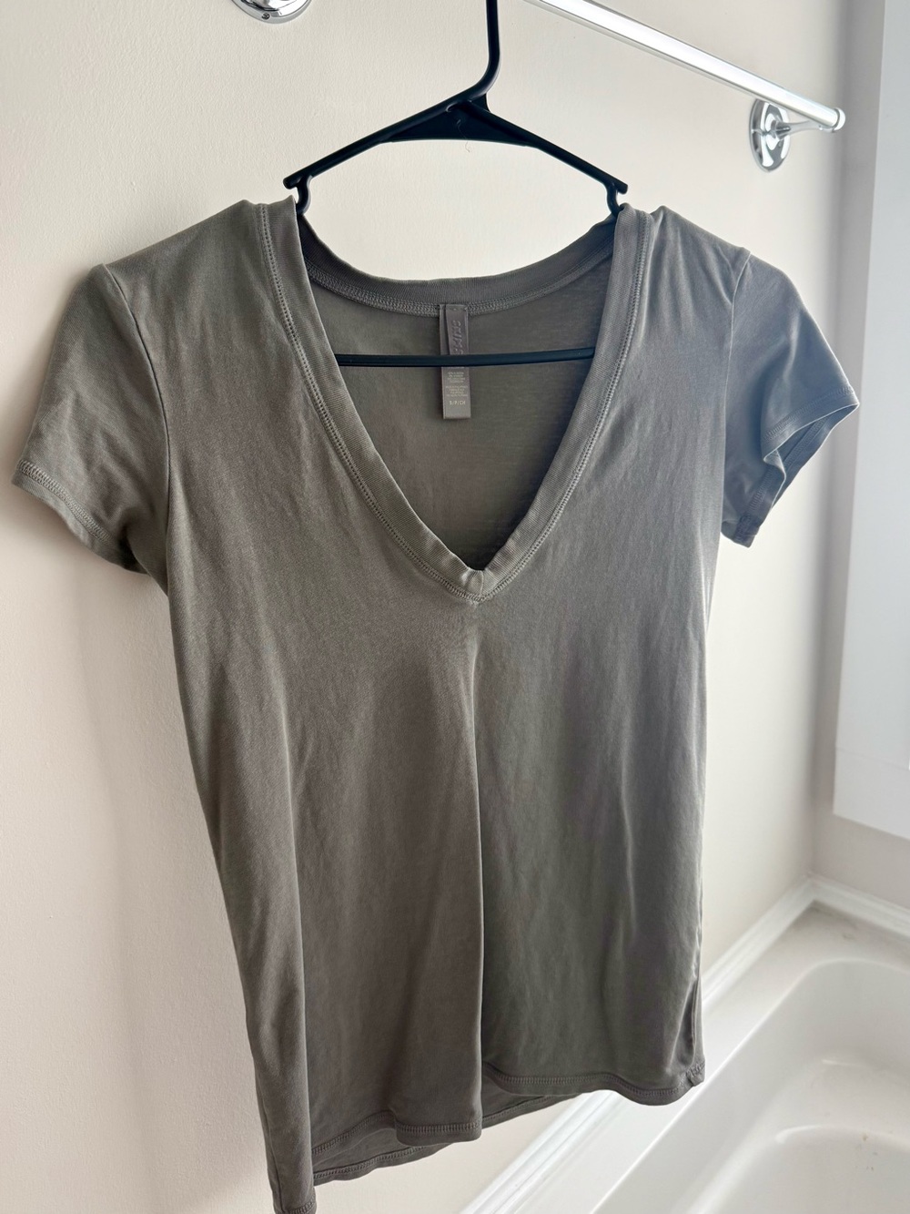 SKIMS Women's V-Neck Short Sleeve